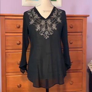 ninety sz M bugle beaded long sleeve black top